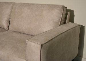 Beige-leren-bank-3.jpg