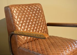 Fauteuil-Marc-2.jpg