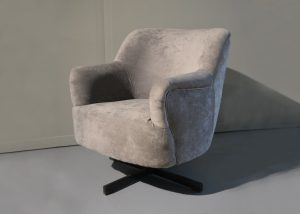 Fauteuil-velvet-grey-2.jpg